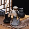 Juego de cuatro botellas de condimentos para el hogar de estilo japonés, combinación de botellas de condimentos de cerámica comerciales, bote para condimentos, bote para sal, botella para vinagre con sabor.
