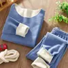 Nuevo conjunto DeRong de otoño e invierno para niños para uso en casa, ropa interior a prueba de frío, color liso, cuello redondo, cómodo y casual para niños y niñas