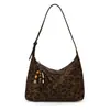 Bolsa Popular de Outono com Estampa de Leopardo e Acabamento Fosco para Axila Feminina 2025 Nova Grande Capacidade Versátil Estilo Comuter Bolsa de Ombro Único Transversal