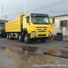 Exportação de caminhões basculantes HOWO usados, caminhões de transporte de terra e entulho 4x2 8x4, caminhões basculantes para areia e cascalho, 371 cavalos de potência para construção