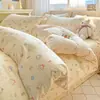 Juego de Ropa de Cama de Algodón Puro de Cuatro Piezas Todo Algodón Nuevo Estilo 2026 Sábana Estudiante Funda de Edredón Faldón de Cama Juego de Tres Piezas Ropa de Cama Infantil
