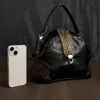 Bolso de Mujer de Moda Nuevo 2025 Bolso de Mano Bordado Retro Europeo y Americano Bolso de Clip Bolso de Hombro