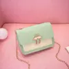 Bolso Cruzado con Cremallera Estilo Coreano Femenino Estudiante Femenina 2024 Nuevo Bolso de Hombro de Color Contrastante Casual Ins Cadena Bolso Cuadrado Pequeño