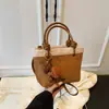 La Popular Bolsa de Cubo de Mano de Este Año para Mujer 2025 Otoño Nueva Moda Retro Nicho Retro Bolso de Hombro Cruzado Individual