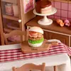 Hamburguesa de Dibujos Animados Transfronteriza Miniatura de Resina Juguetes de Comida Figuras Lindas Decoraciones para Casa de Muñecas Cocina Accesorios DIY de Pegamento de Crema