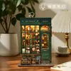 Cabana Mágica Vazia DIY Baleia Mundo Mágico 3D Montada à Mão Estante de Livros Modelo de Mesa Brinquedo para Presentes de Feriado