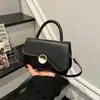 Bolsa de Mão Nova Estilo Primavera/Verão 2026 Leve Luxuosa Simples Versátil Casual Elegante para o Dia a Dia Ombro Transversal