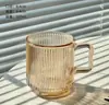 Caneca de Vidro Estilo Japonês Padrão Vertical Simples Alto Valor de Cor com Alça Copo de Água Doméstico Leite Café Americano