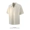 Camisa Polo Masculina de Verão 2026 com Textura e Listras Torcidas de Manga Curta com Decote V Casual Versátil Camiseta Atacado