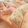 Nuevo Juego de Cuatro Piezas Leche Polar Calidez Invernal Dormitorio de Estudiantes Habitación Corazón de Niña sábanas para Cama Funda Nórdica Juego de Tres Piezas