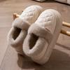 Zapatillas de algodón con suela gruesa de felpa de lana para mujer, nuevas zapatillas de invierno con forro polar, cálidas, con tacón de bolsa, zapatos de algodón impermeables de alta gama para hombres