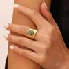 Anillo abierto de estilo corte francés exagerado con incrustaciones de piedras semipreciosas, anillo con sentido de diseño avanzado, joyería para mujer 2023