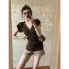 Camiseta Retro de Algodón Marrón de Manga Corta con Cuello en V para Mujer Verano Sexy Versátil Tops con Camisetas Interiores Exportación Venta al por Mayor