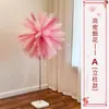 Decorações para celebração de aniversário da loja, decorações de entrada, evento de inauguração, cena comercial, trajes para evento, vitrine, fogos de artifício artificiais para realçar a atmosfera