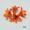 Flor de Lirio Simulada Tela de Seda 7cm Orquídea Pequeña Tocador de Minoría Étnica Pasador Flor para Hacer Souvenir Caja de Dulces