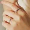 Anel de Casal Curto de Papel Longo para Homens e Mulheres Um Par de Anéis Abertos Personalizados Tendência Anel de Par com Diamantes Simples Fashion
