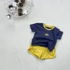 Conjunto de Dos Piezas Nuevo de Manga Corta Estilo Coreano para Primavera y Verano para Niños y Niñas, Chándal Deportivo de Cuello Redondo, Camiseta de Manga Corta para Niñas