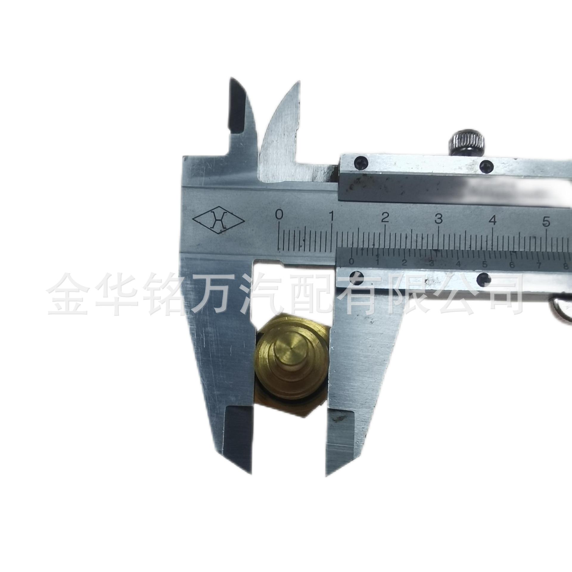 五菱荣光B12三插水温传感器 (1).png