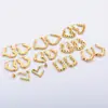 Atacado Transfronteiriço Brincos de Titânio com Coração Embossado Nicho Brincos para Mulheres Retro Europeu e Americano High-End Simples Brincos Banhados a 18K