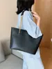 Bolso de Gran Capacidad para Mujer 2025 Nuevo Estilo Europeo y Americano Bolso Tote con Cadena Moda de Verano Bolso de Mano Versátil Bolso de Hombro