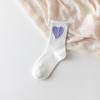 Corea del Sur ins calcetines modernos morados con flor de amor para mujer a media pantorrilla estilo dulce universitario lindos calcetines deportivos