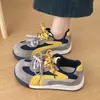 Zapatos planos versátiles con doble cordón Zapatos de entrenamiento alemanes 2026 principios de otoño nuevos zapatos casuales de caña baja tipo skate deportivos Zapatos Argan zapatos para mujer