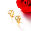 Xuping Moda Aleación de Cobre Chapado en Oro de 24 Quilates Estilo Europeo y Americano Transfronterizo Circonita Incrustada Nicho Lujo Ligero Pendientes de Copo de Nieve Personalización