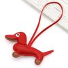 Colgante de Bolsa de Cachorro Weenie de Dibujos Animados Combinación de Colores Contraste de Color Accesorios de Cuero Lindo Perro Accesorios de Bolsa con Cordón de Cuero Accesorios para Coche