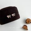 Versión mini aretes pequeños de mariposa con circonita micro incrustada de color, aretes sencillos, dulces y pequeños, frescos, fábrica de joyería Yiwu, para mujer