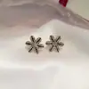 Pendientes de Plata de Ley S925 con Aguja Coreana, Simples y Compactos, Elegantes, de Seis Pétalos, Completamente Incrustados con Diamantes, Diseño de Nicho de Alta Gama
