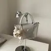 Bolsa de nicho da moda e tendência para mulheres, nova bolsa transversal casual vintage, bolsa transversal pequena quadrada simples estilo coreano
