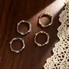 Aretes con un Toque de Lujo Ligero y de Gama Alta, Aretes de Círculo de Möbius, Aretes Versátiles para el Día a Día, Aretes Elegantes para el Trayecto Diario