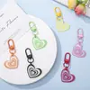 Nuevo llavero colgante con forma de corazón de acrílico transfronterizo, decoración de bolso para chicas, regalo, accesorio para llavero de coche