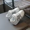 Zapatillas de entrenamiento alemanas para niños, nuevo modelo de otoño, zapatillas bajas de velcro para niños y niñas, zapatillas casuales ligeras de suela blanda para correr