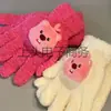Suministro Directo de Fábrica Nuevos Lindo Castor Pequeño loopy guantes de felpa forro polar coral estudiante montar guantes con dedos femeninos