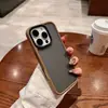 Funda de Teléfono Escudo Mate Agujero Grande para Apple 16promax Tendencia 14 Personalidad 13 Botón Metálico 12