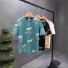 Camiseta de manga curta masculina verão 2025 nova marca de moda ins impressão completa ajuste fino gola redonda meia manga camiseta masculina roupas superiores