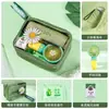 Se entregan productos de protección contra el calor y de enfriamiento a los empleados como un paquete de regalo refrescante para los calurosos días de verano, recuerdos prácticos y excelentes artículos para el entrenamiento militar al aire libre.