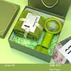 Lembrancinhas para Funcionários, Presentes de Aniversário, Atividades de Inauguração de Empresa, Team Building, Caixas de Lembrancinhas Práticas com Logos Imprimíveis