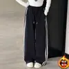 Calça de Moletom Feminina Outono/Inverno 2026 Nova Casual Menina Estilo Coreano Média/Grande Infantil Com Pelúcia Grossa Listrada Tricô Tendência