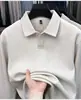 Camisa polo de uma peça em fleece com mangas compridas para outono e inverno para homens, cor sólida, com gola, forrada com fleece para aquecimento, uma camiseta casual e quente para usar como base.