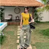 Top corto versátil de manga corta con cuello redondo, ajustado, bordado con lentejuelas, estilo americano, sexy, entallador a la cintura 25054-56