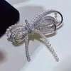 Broche de Lazo de Perlas de Agua Dulce Retro Francés, Tejido Puramente a Mano, Accesorio de Broche Corsage de Alta Gama y Elegante