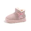 Botas de Algodón para Niñas Otoño 2026 Estilo Nuevo Botas de Nieve Deportivas para Niños Niños Medianos y Grandes Acolchadas con Terciopelo Zapatos de Algodón Kuromi