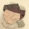 Ropa Interior de Algodón Puro para Mujer Estilo Japonés Color Sólido Entrepierna de Algodón Puro Cintura Media Simple Sin Costuras Transpirable Triángulo de Cadera para Chicas Estudiantes