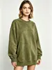 Top de camurça feminino de manga longa para o outono de 2026, com gola redonda e design curvo no peito, estilo casual, moda europeia e americana, corte solto