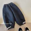 Pantalones forrados de polar para niñas, pants de lana de alpaca, nuevo estilo de invierno, cálidos y cómodos, pantalones casuales gruesos versátiles para bebés niñas