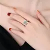 Anillo de Moissanita Nuevo de Verano Cross-Border Gra, Popular en Europa y América, Anillo de Plata de Ley 925 de Lujo a la Moda con Forma Cuadrada