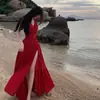 Vestido Halter Vermelho Estilo Francês com Decote V e Amarração para Mulheres, Perfeito para Férias na Praia, Design Deslumbrante nas Costas, Fenda Sexy, Vestido Longo Emagrecedor