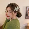 Pinza para el Cabello con Lazo de Organza Verde Menta y Perlas, con un Toque Elegante y de Alta Gama, Pinza de Cocodrilo Versátil y Elegante para la Parte Trasera de la Cabeza
